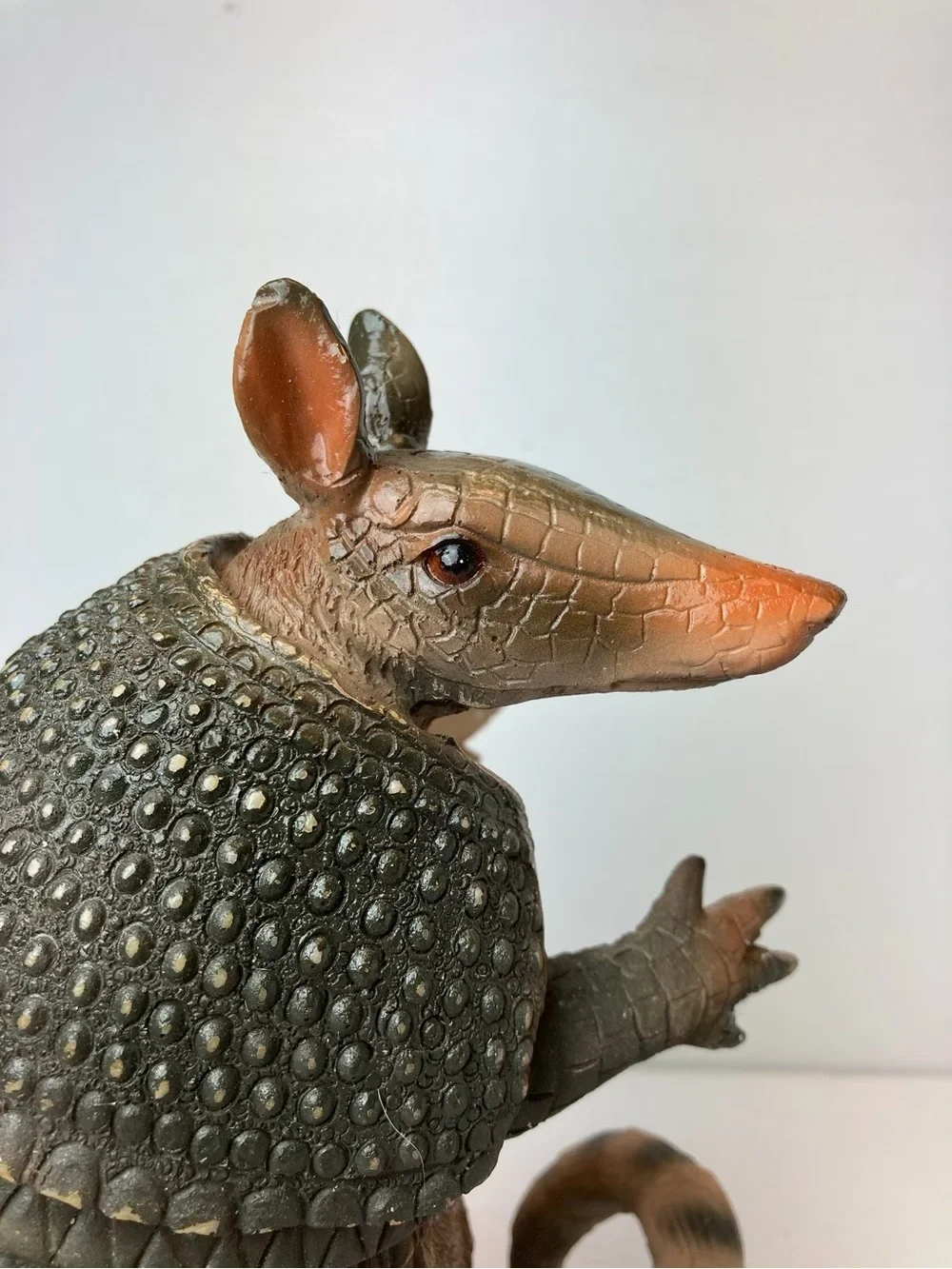 Design Toscano Tex The Armadillo Beer Can Holder With Packaging